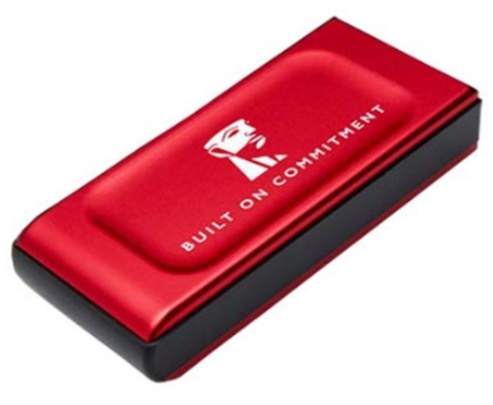Ổ cứng di động SSD Kingston SXS1000 1Tb Màu đỏ (1TB/ 1050MB/s/ 1000MB/s/ Type-C và USB3.2)