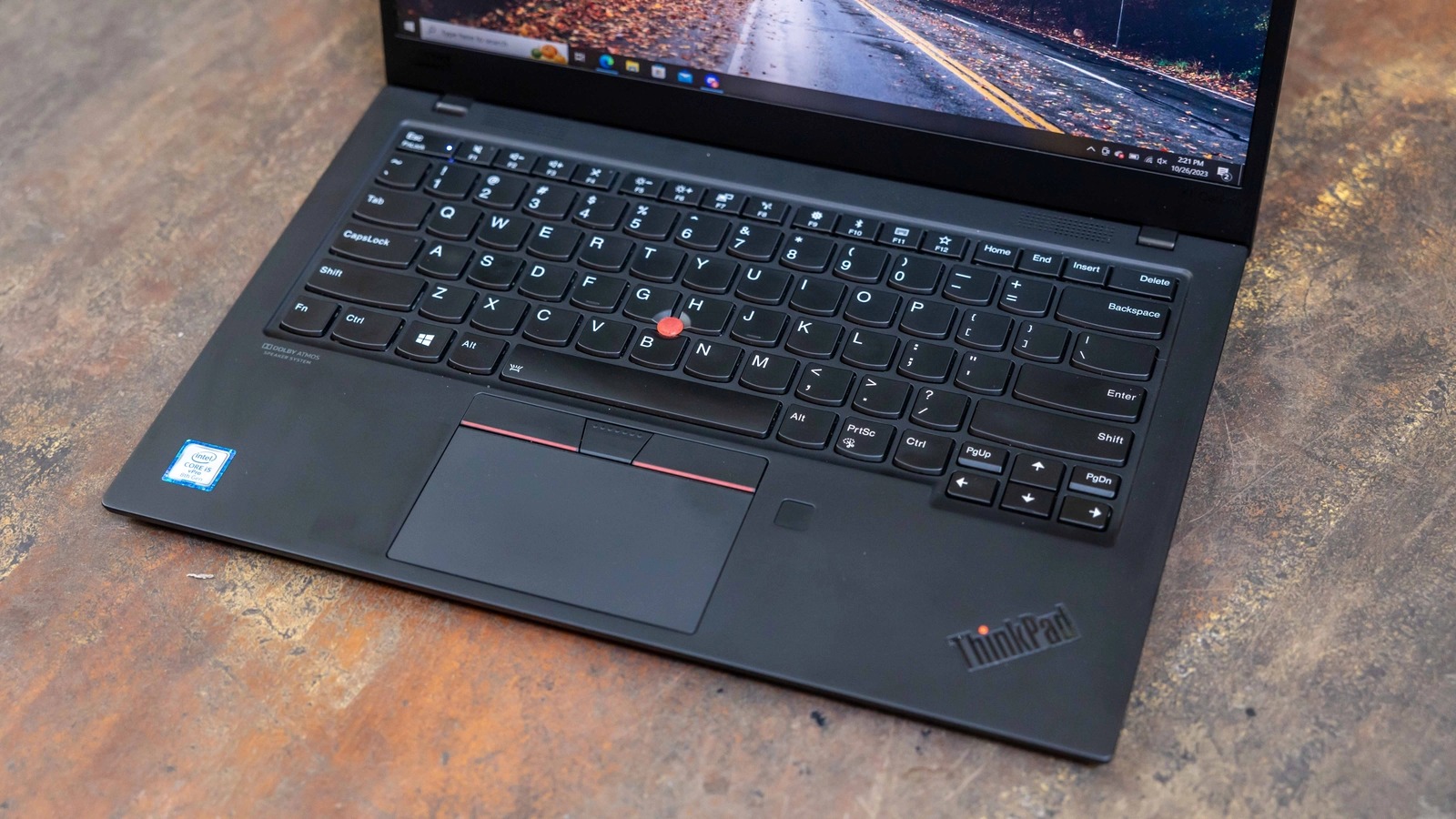 Laptop Lenovo ThinkPad X1 – Đẳng cấp Doanh Nhân, hiệu năng dẫn đầu