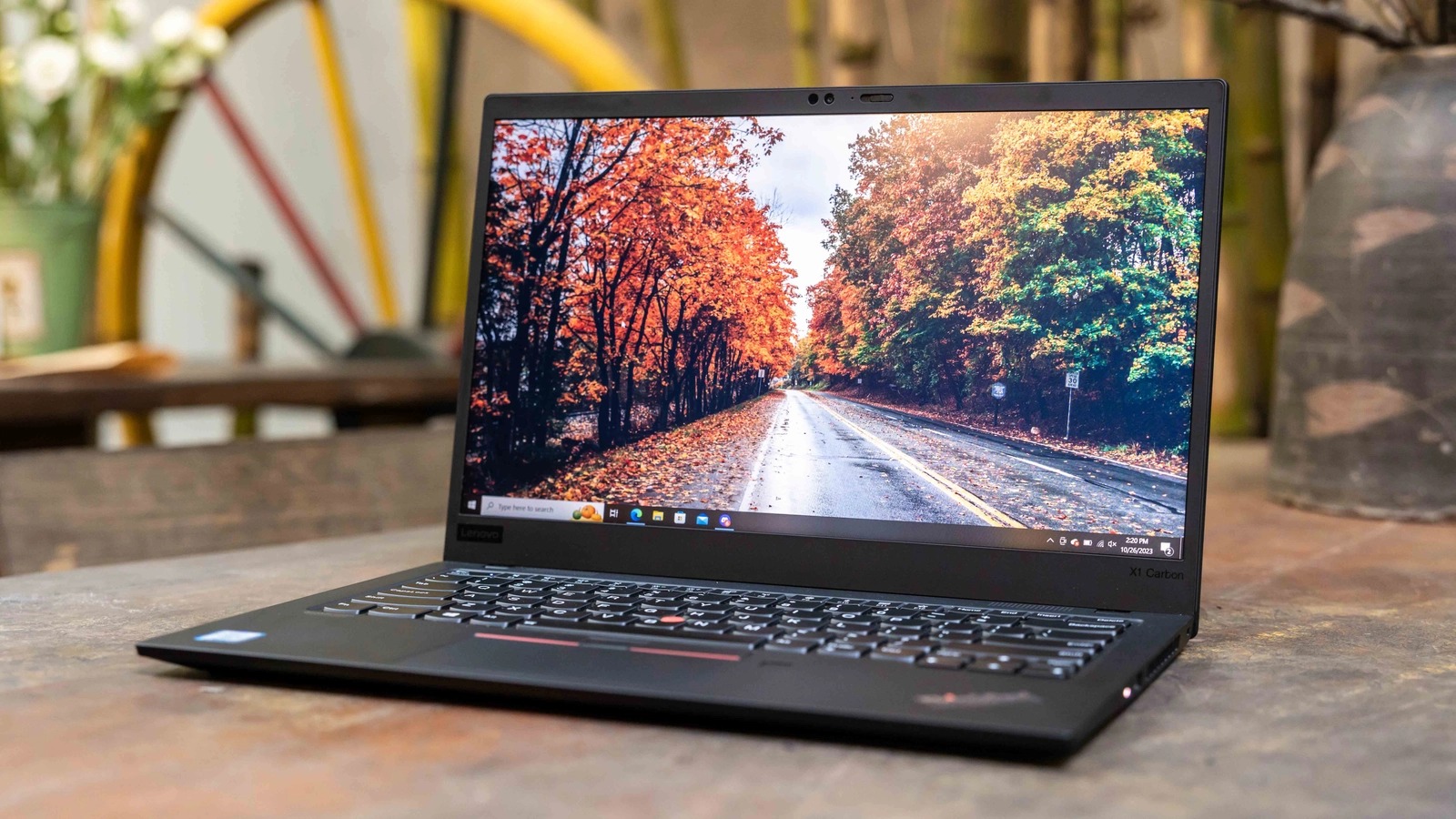 Laptop Lenovo ThinkPad X1 – Đẳng cấp Doanh Nhân, hiệu năng dẫn đầu