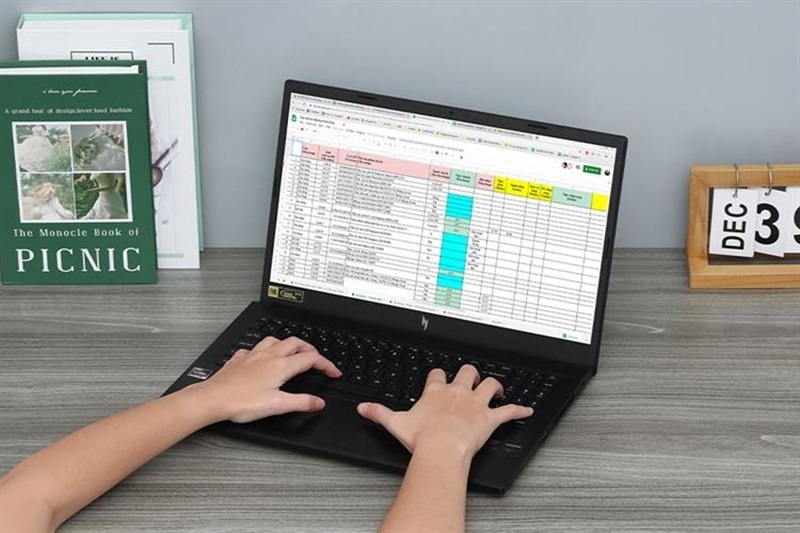 Laptop Acer Gaming Nitro V ANV15 41 R9M1