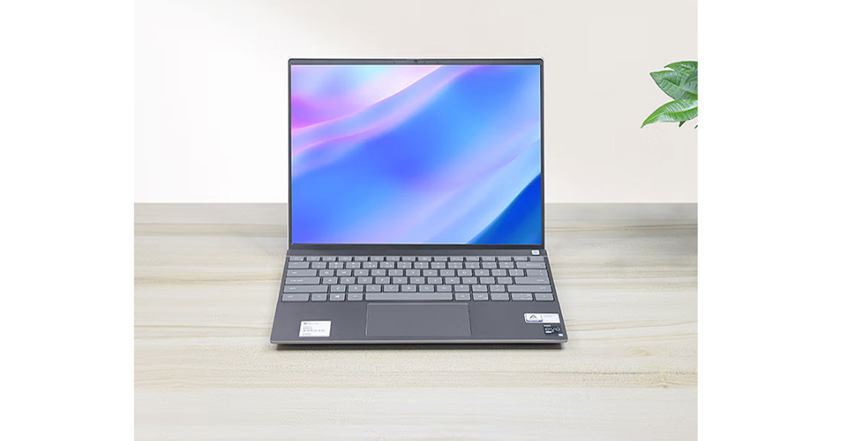 Laptop Dell Inspiron 5310