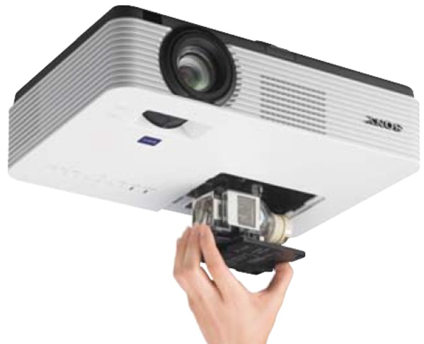 Máy chiếu Sony LCD VPL-DX271