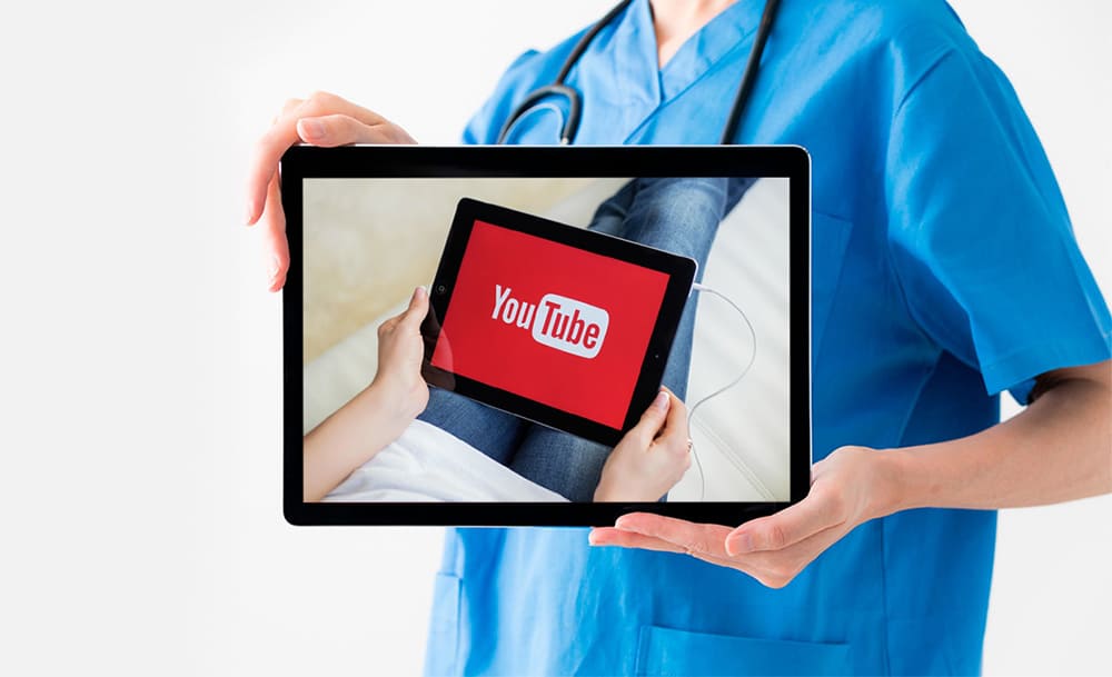 YouTube bắt đầu xác nhận kênh của chuyên gia chăm sóc sức khỏe