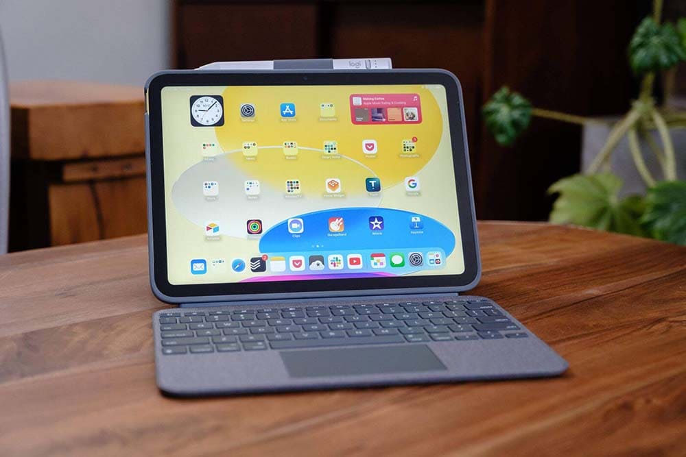 Bàn phím và bút cảm ứng mới của Logitech đáng mua hơn của Apple