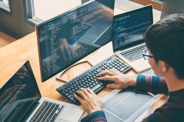 Những tiêu chí cần quan tâm khi lựa chọn cấu hình PC cho lập trình viên 