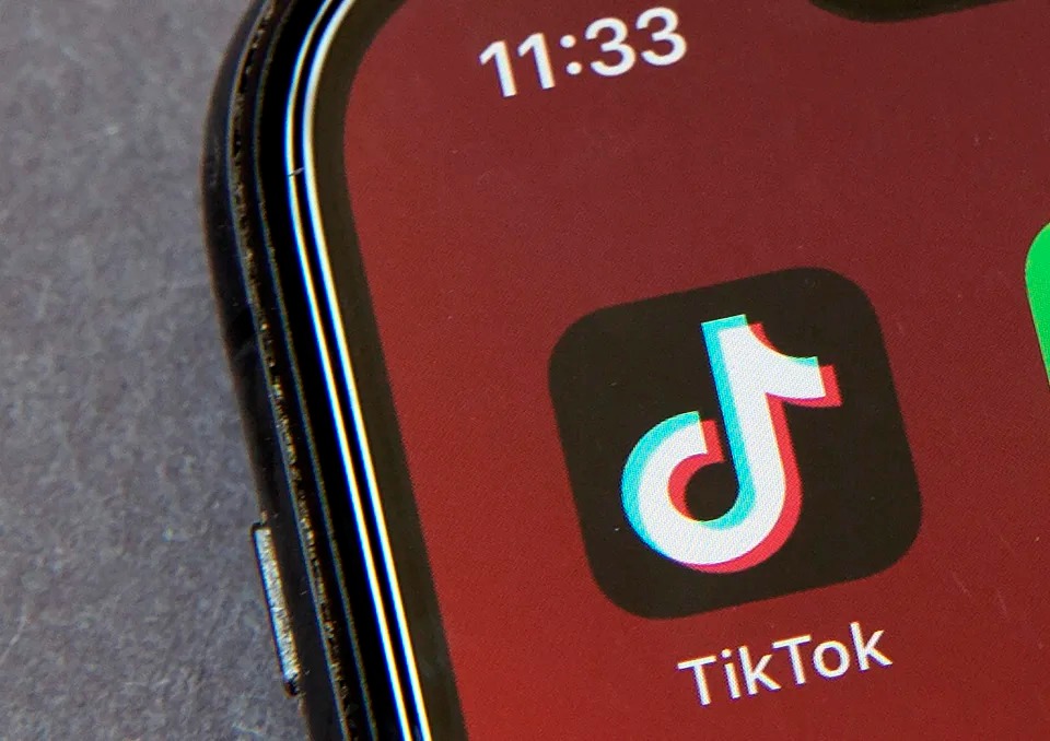 TikTok cuối cùng cũng tung ra tính năng trò chuyện nhóm