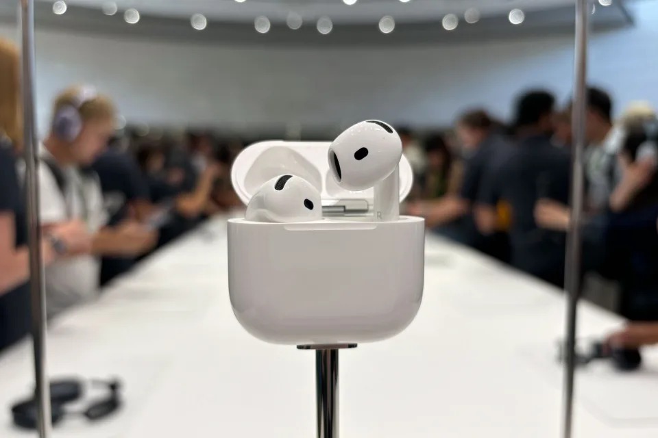 Apple AirPods 4: Hiệu năng ANC - chống ồn chủ động thực sự ấn tượng