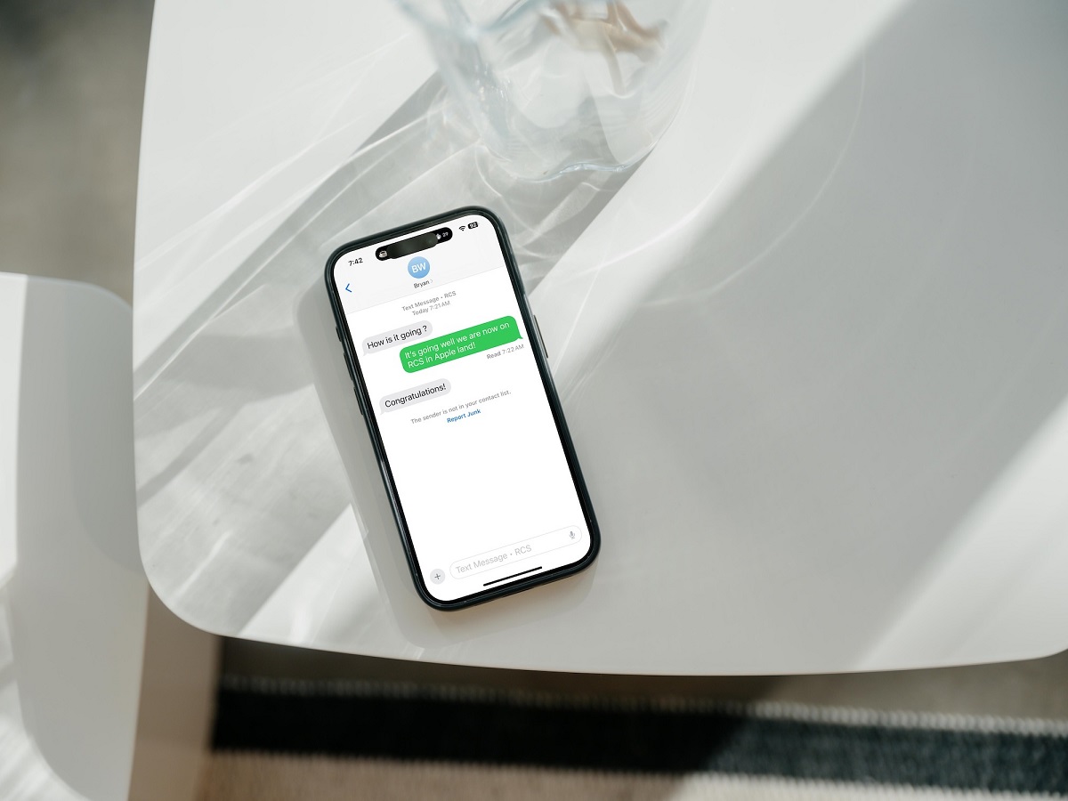 [Mẹo vặt] Hướng dẫn cách bật tin nhắn RCS trong iOS 18
