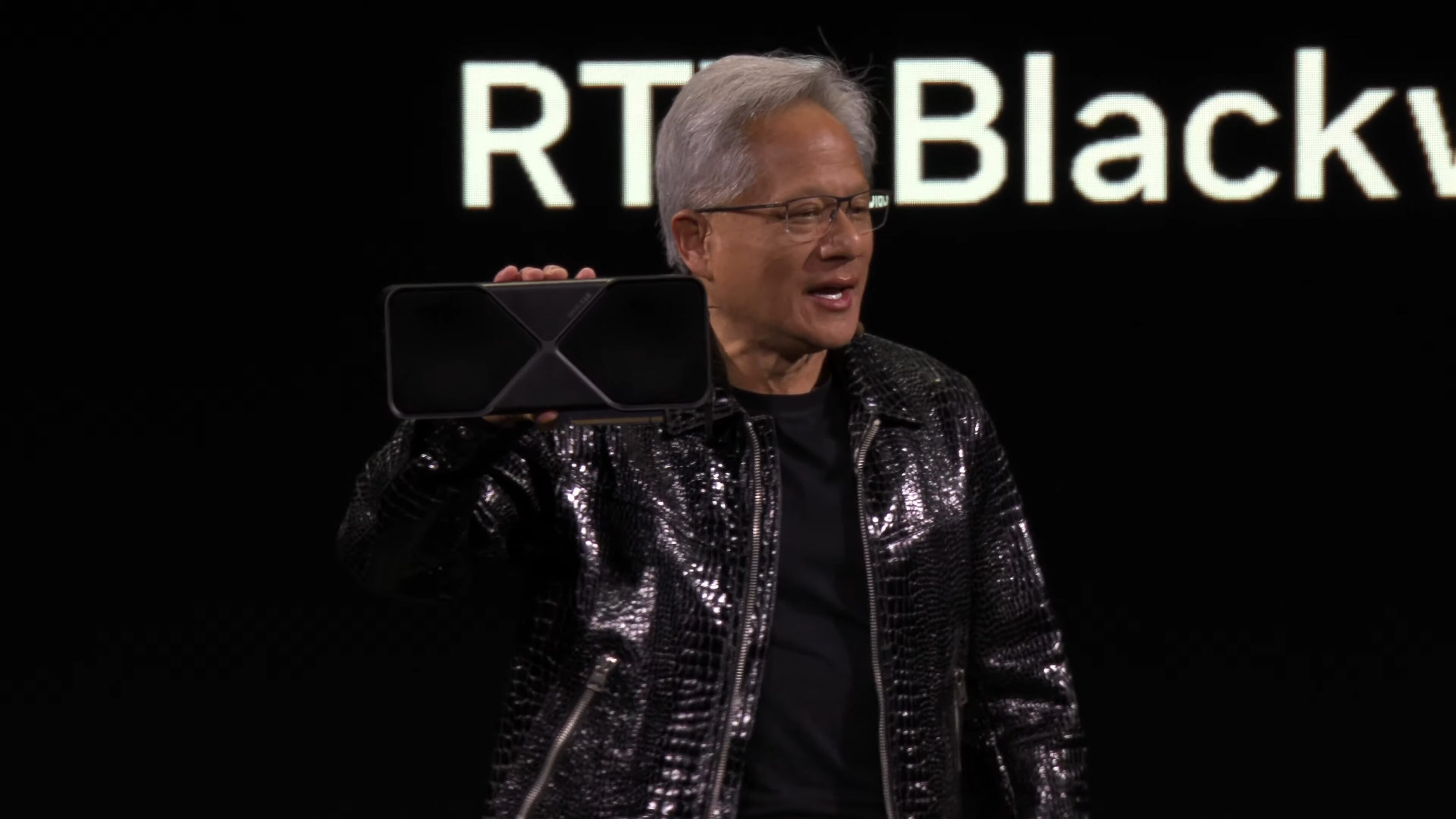 NVIDIA ra mắt dòng GeForce RTX 50 “Blackwell”: RTX 5090 có giá 1.999 đô la