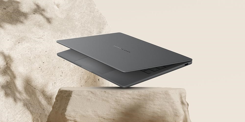 Zenbook A14 siêu nhẹ chỉ 980g: Laptop AI chuẩn Copilot+ PC