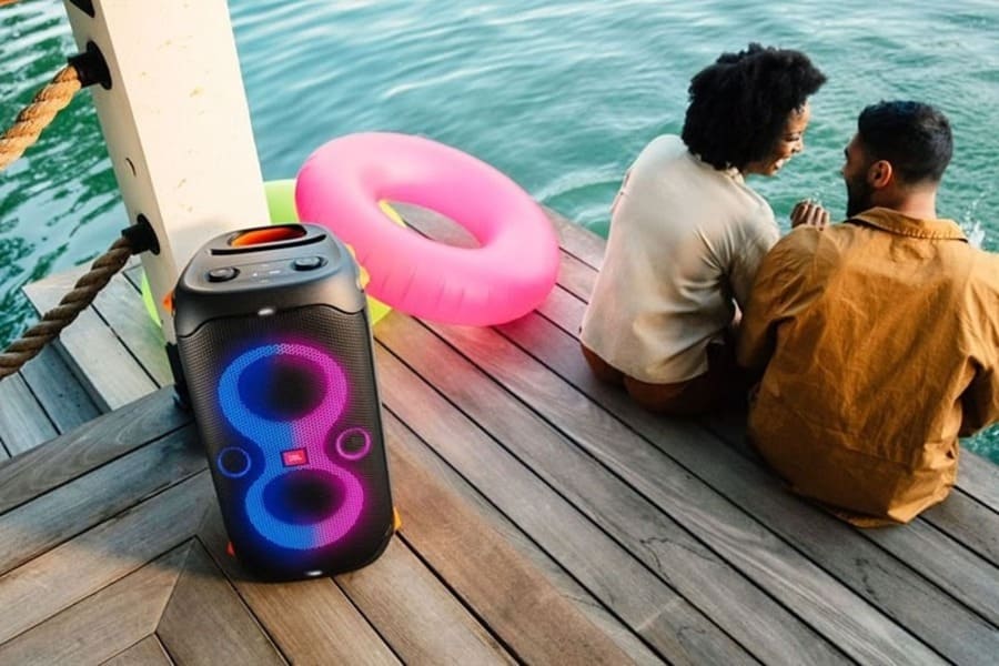 Top 7 mẫu loa Bluetooth du lịch tốt nhất cho mùa hè năm 2025