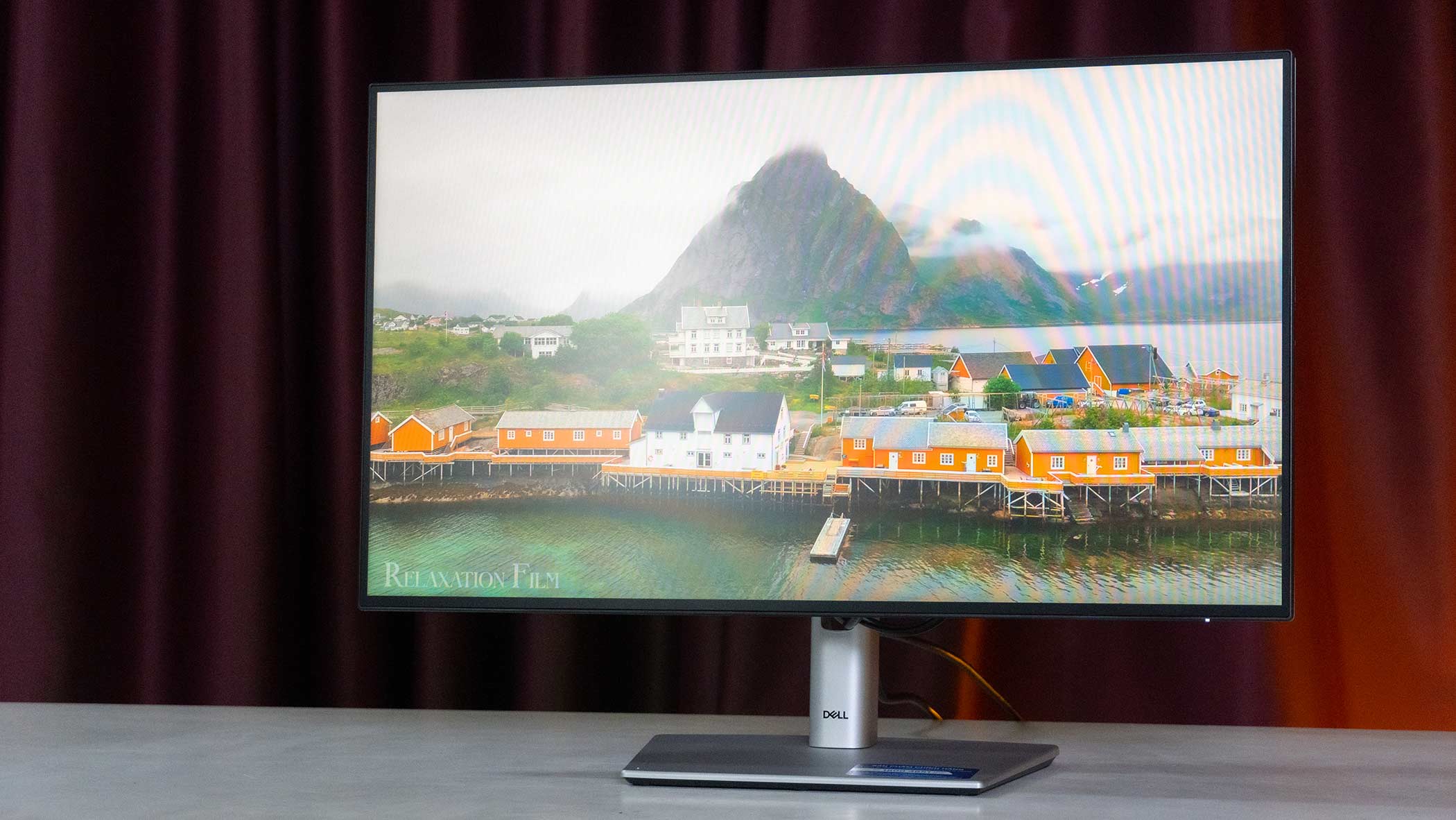 Đánh Giá Màn hình đồ họa Dell UltraSharp U2424HE | Cảm biến ánh sáng, 120Hz và rất nhiều cổng