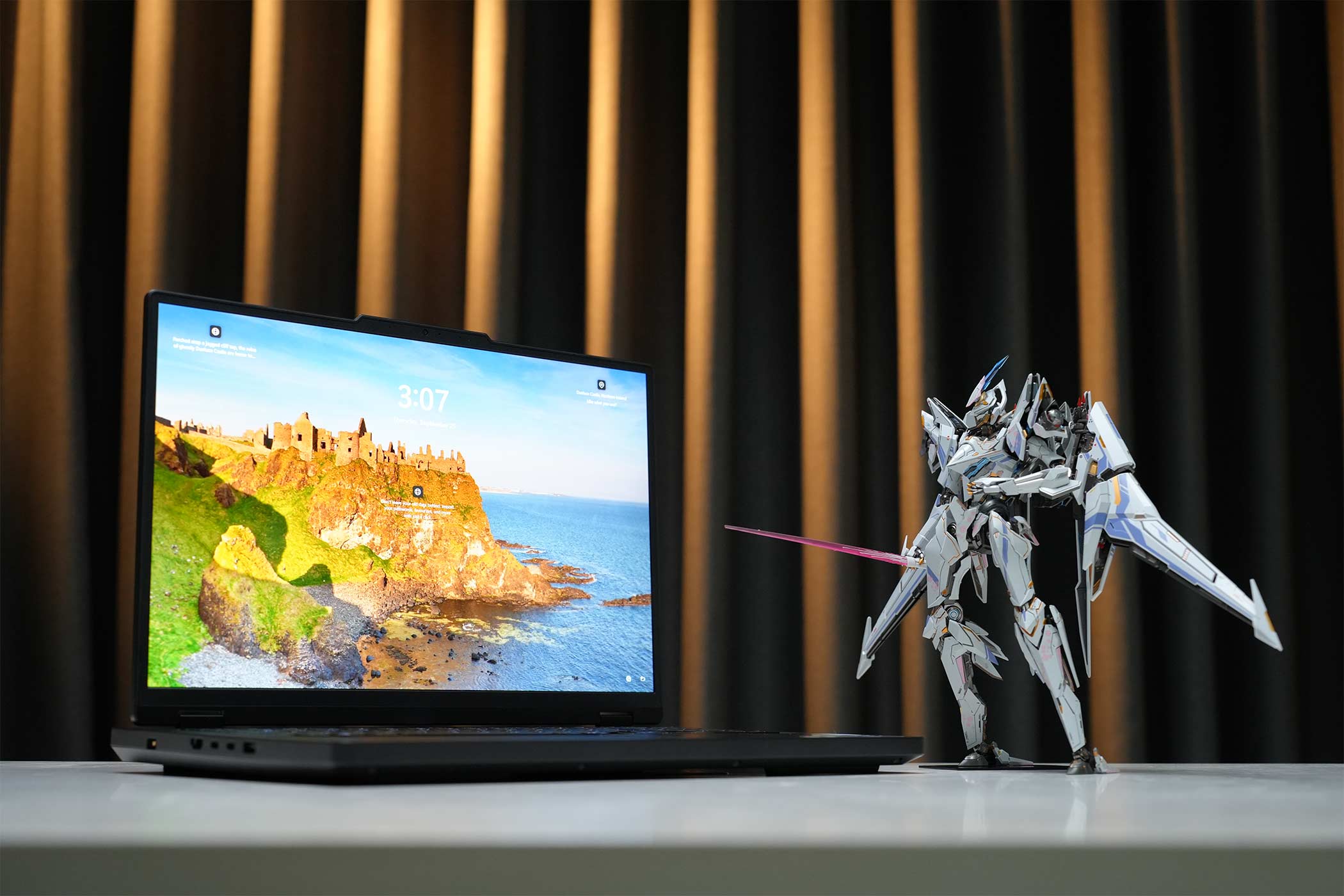 Đánh Giá Lenovo Legion Gaming Pro 16IAX10 83F3003VVN | Core Ultra 9 Quá Mạnh