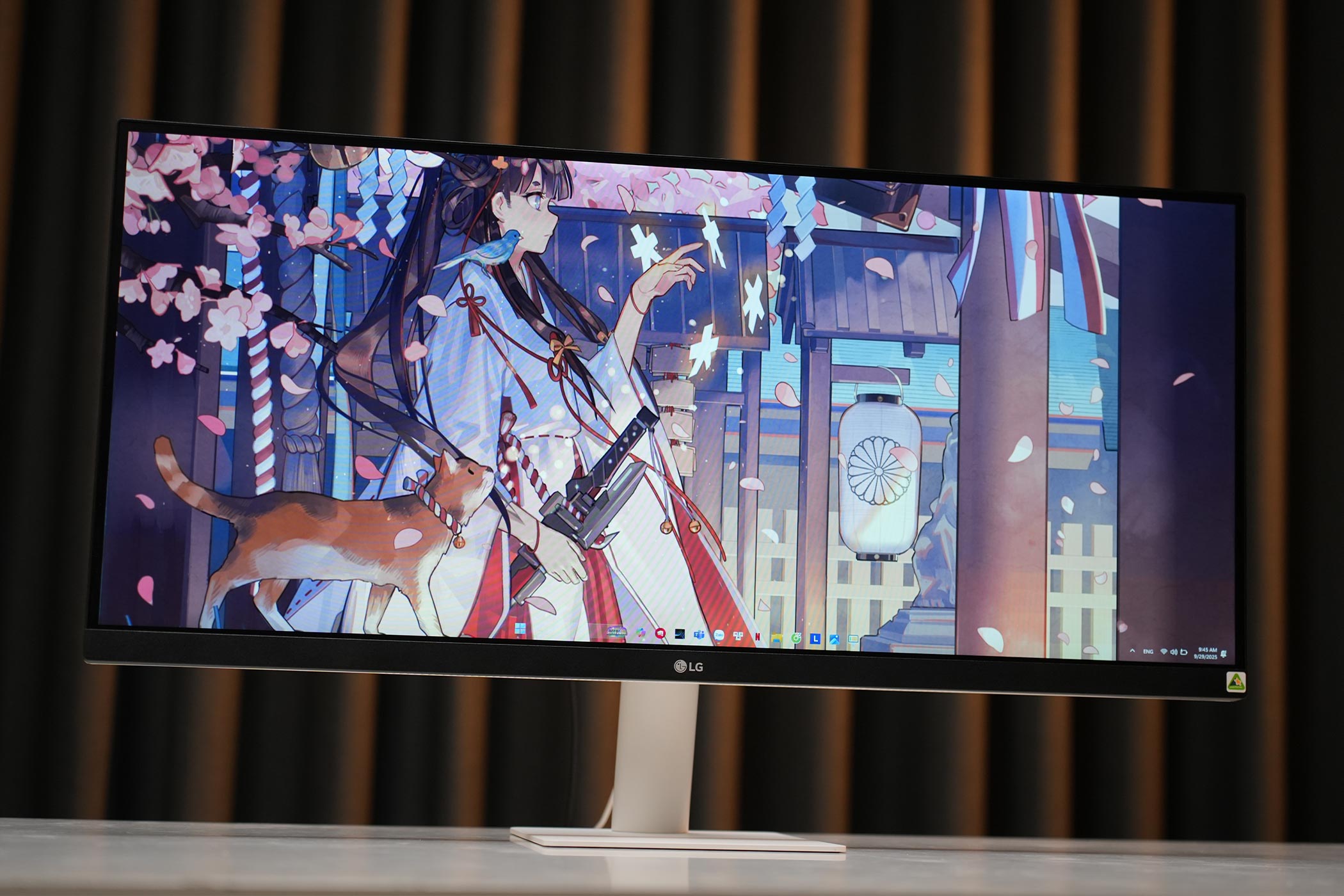 Đánh Giá Màn Hình Ultrawide LG 29U531A-W | Cải tiến với tần số quét cao hơn