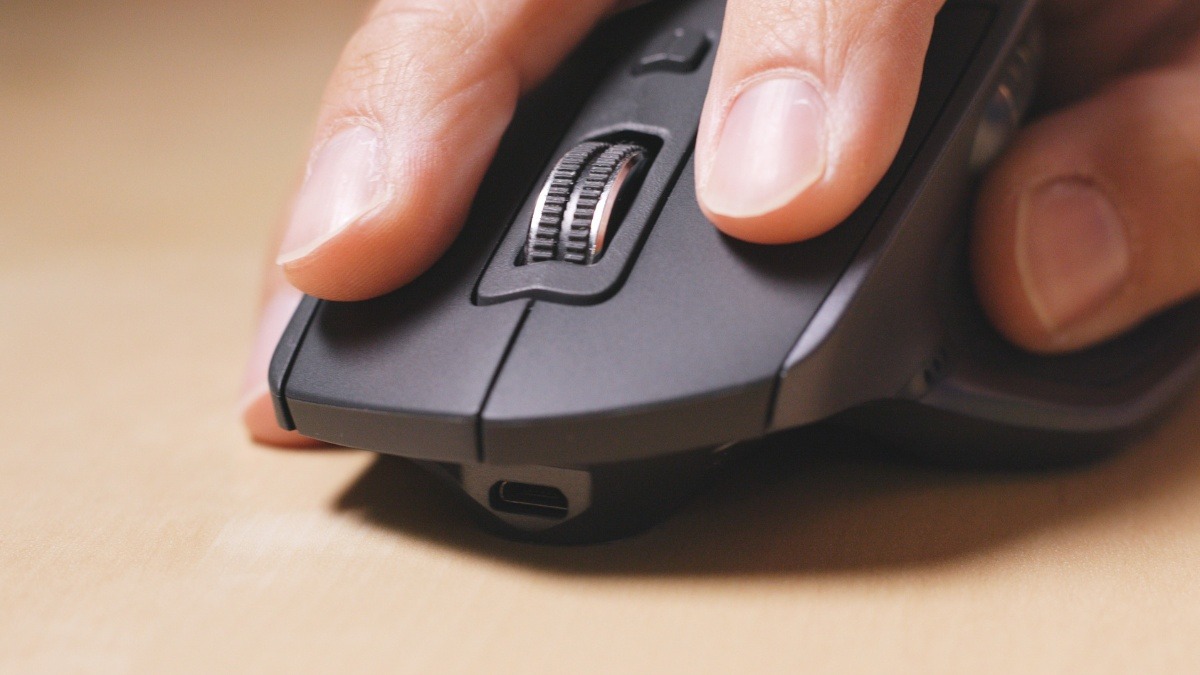 Hướng dẫn chi tiết cách tắt gia tốc chuột Win 11 cho game thủ