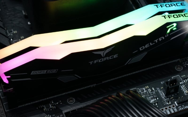 RAM RGB là gì? Những điều bạn cần biết trước khi build PC