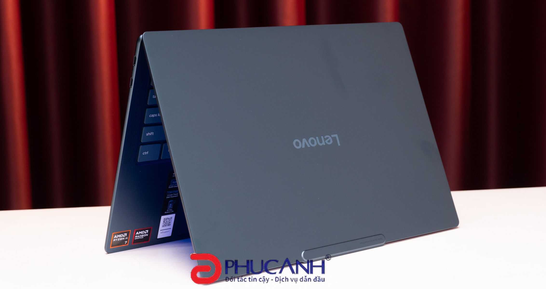 Đánh Giá Lenovo Yoga Slim 7 14AGP11 2026: Xanh thủy triều cuốn hút, đối thủ đáng gờm của MacBook