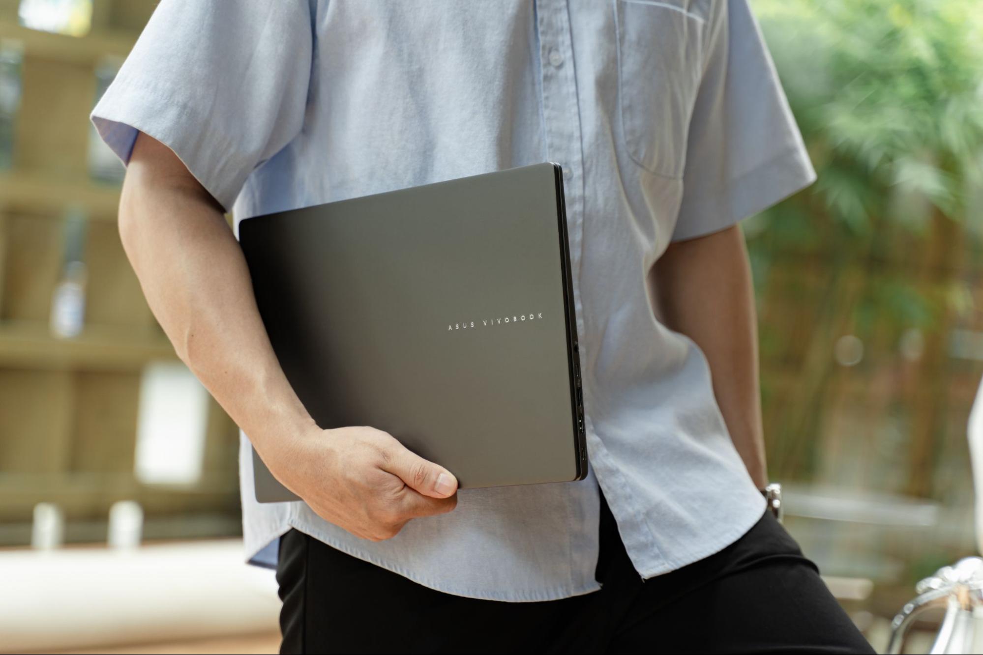 Laptop hãng nào có chính sách hậu mãi tốt?