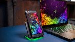 Razer Phone 2 Smartphone dành cho game thủ với cấu hình mạnh mẽ, logo phát sáng