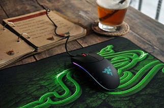 Chuột gaming Razer Diamondback 2016: Hồi sinh một huyền thoại