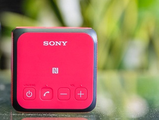 Trên tay loa di động Sony SRS-X11 : Nhỏ mà có võ 