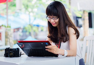 Laptop xoay đa năng Lenovo Yoga 500 (2016) dành cho dân văn phòng 