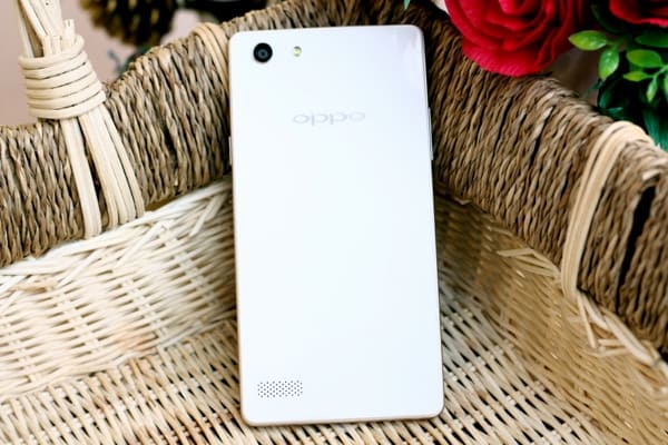 Điện thoại Oppo Neo 7: Máy đẹp giá chất