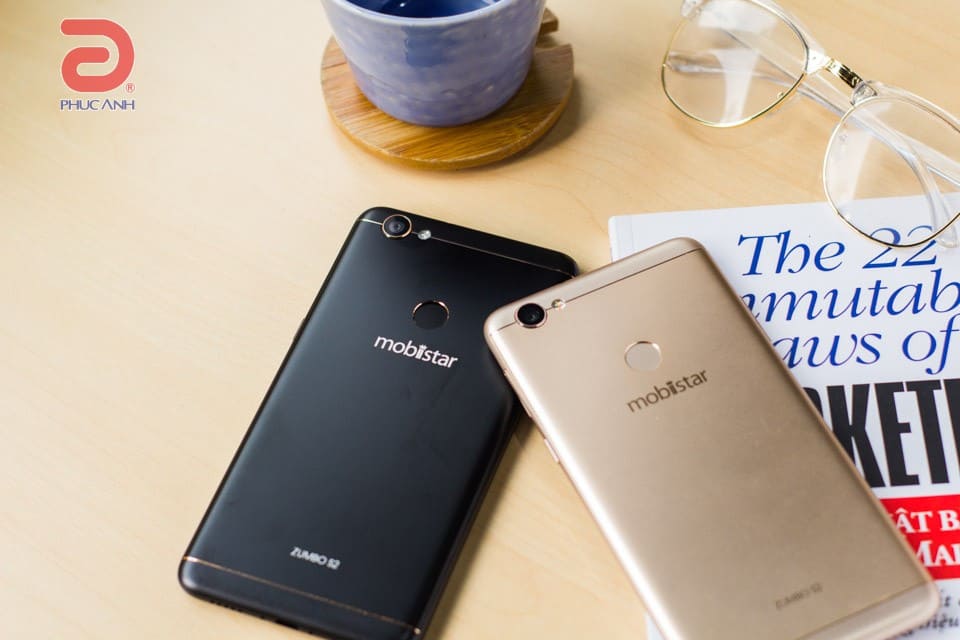 Lộ diện chiếc điện thoại Việt sở hữu thiết kế kim loại, camera selfie 13MP, giá từ 3 triệu
