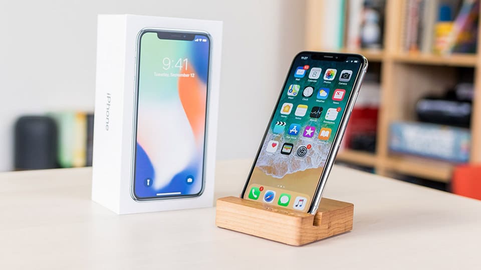 [Tin đồn] iPhone X 2018 sẽ có RAM 4GB, dung lượng pin lớn hơn