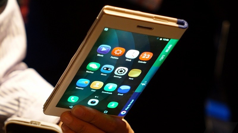 Oppo được cấp bằng sáng chế điện thoại màn hình gập lại