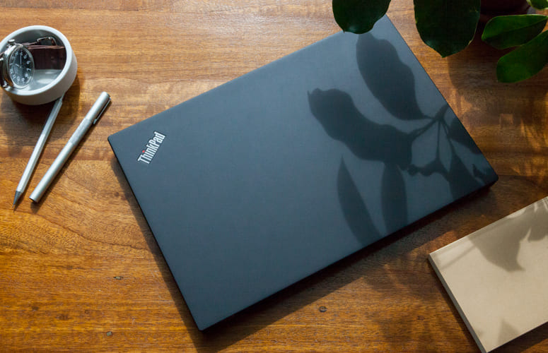 Lenovo Thinkpad T480s - Trang bị bộ vi xử lý thế hệ thứ 8 mạnh mẽ với thiết kế siêu mỏng