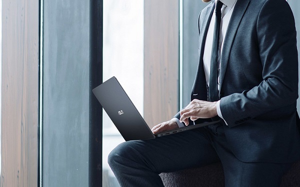 Asus Việt Nam chính thức cho lên kệ Zenbook 13 (UX331UAL)