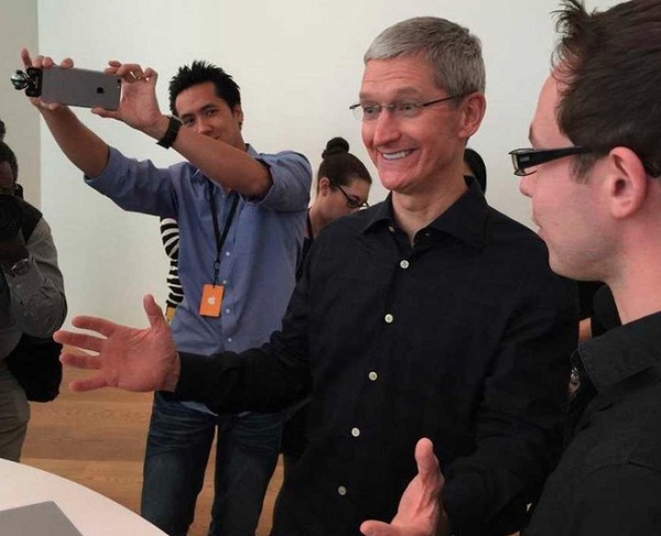 Ngay cả Tim Cook cũng phải sững sờ trước tính năng mới này của Iphone