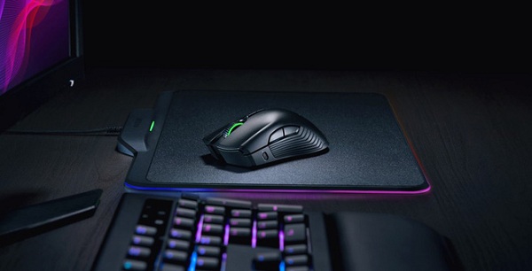 Microsoft bắt tay cùng Razer thiết kế bàn phím và chuột dành riêng cho hệ máy chơi game Xbox One