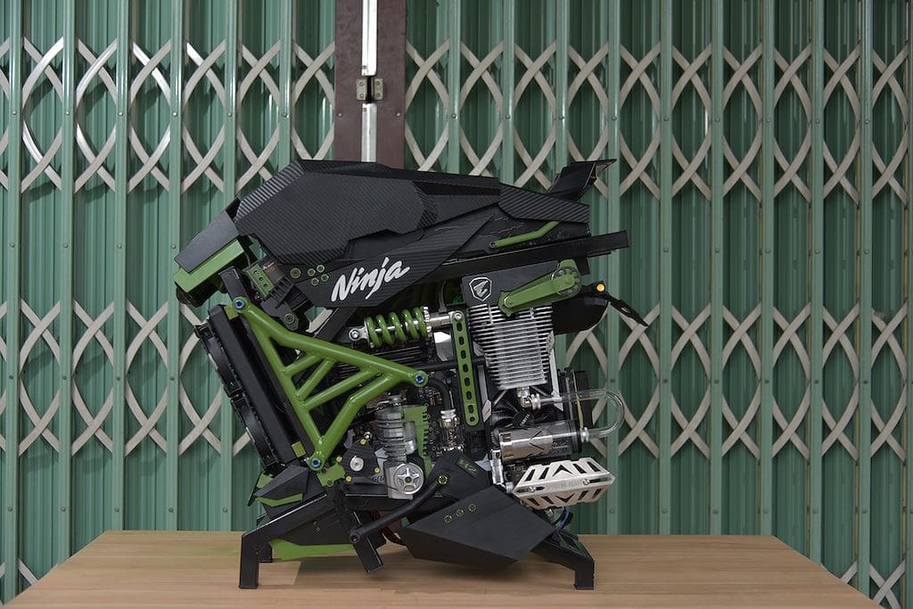 Bộ máy tính cực ngầu với phong cách độ lại theo PKL Kawasaki Ninja H2 - Những bộ máy tính độ cực độc 2018