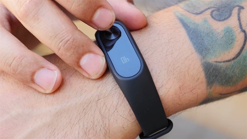 Xiaomi Mi Band 3 - Đồng hồ thông minh theo dõi sức khỏe hàng ngày
