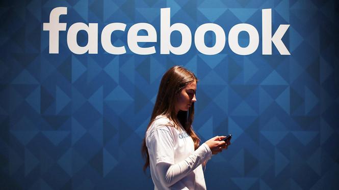 Người dùng có được xếp hạng qua cách chấm điểm Facebook hay không?