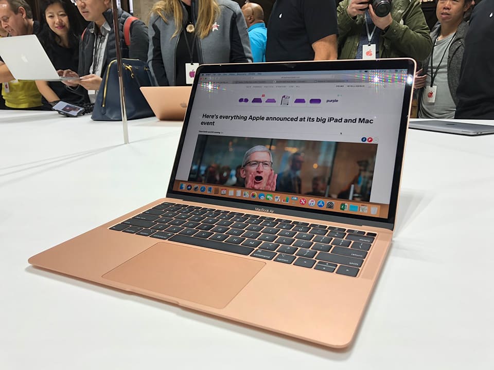 Tại sao nên chọn mua MacBook Air 2018?