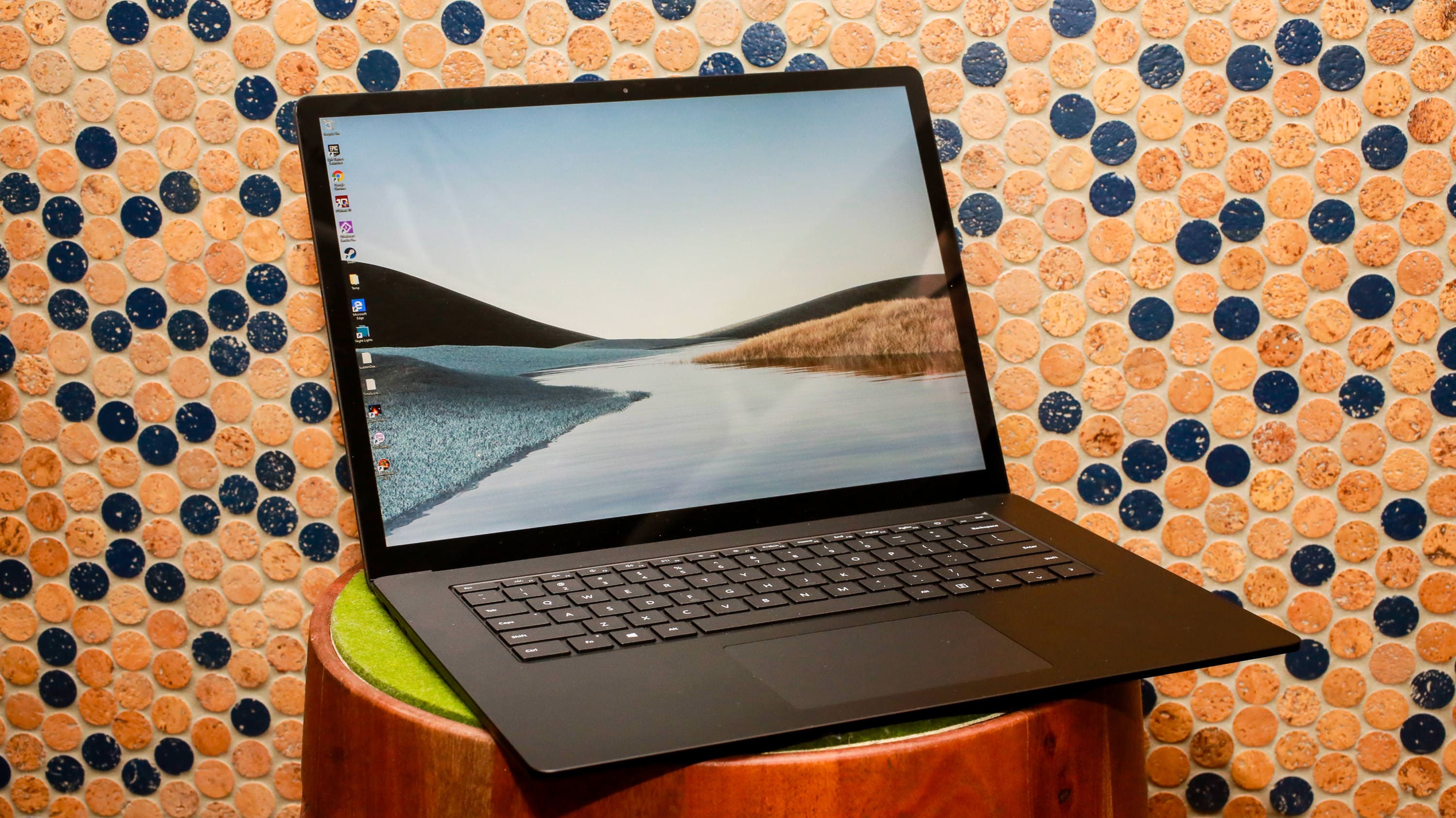 Những lý do bạn nên sở hữu Microsoft Laptop 3 ngay hôm nay