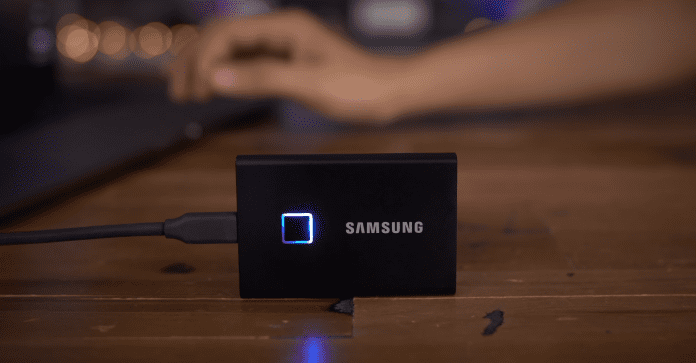 [Công nghệ] Ổ cứng di động SSD Samsung T7 Touch gấy ấn tượng với cảm biến vân tay