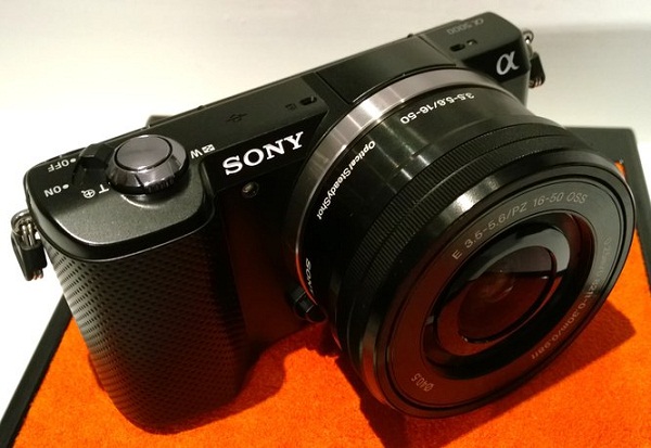 Máy ảnh KTS Sony Alpha ILCE-5000L - Black