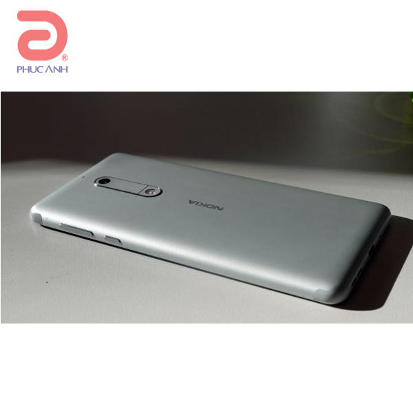 Điện thoại DĐ Nokia 5-Silver (Qualcomm Snapdragon 430 8 nhân 64 bit/ 5.2Inch/ 720 x 1280 pixels/ 2G/ 16GB/ Camera sau 13MP / Camera trước 8MP/ 3000mAh/ Android 7.0)