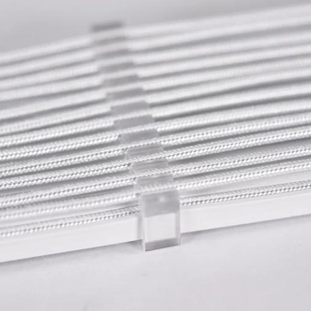 Dây nguồn nối dài Lian Li Strimer Plus V2 ARGB 24 Pin