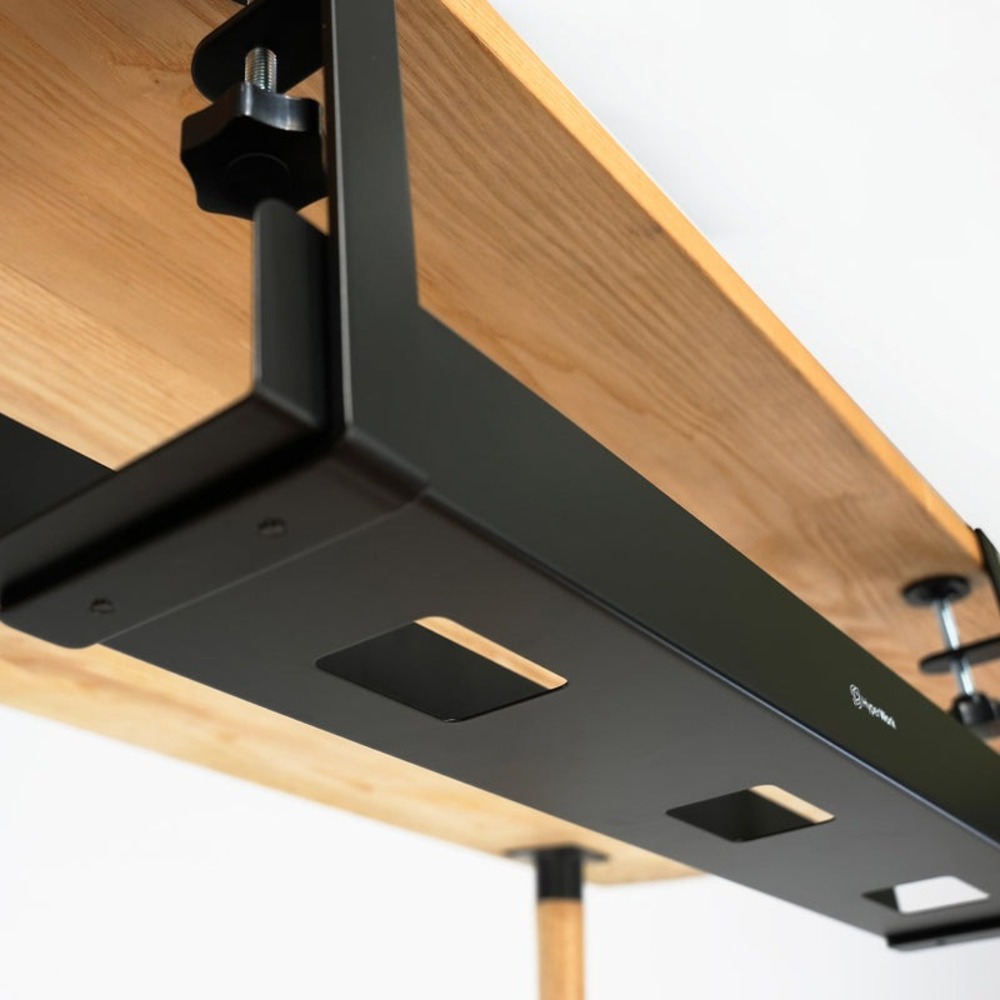 Khay giấu dây kẹp bàn HyperWork HPW-CM01-BLK Đen