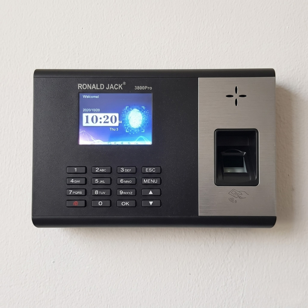 Máy chấm công Ronald Jack RJ3800 Pro (Vân tay + Thẻ từ/ 100.000 Bản ghi/ Không dây)